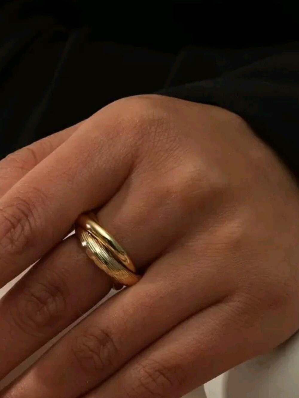 Beautiful Overlapping Ring Non-tarnish